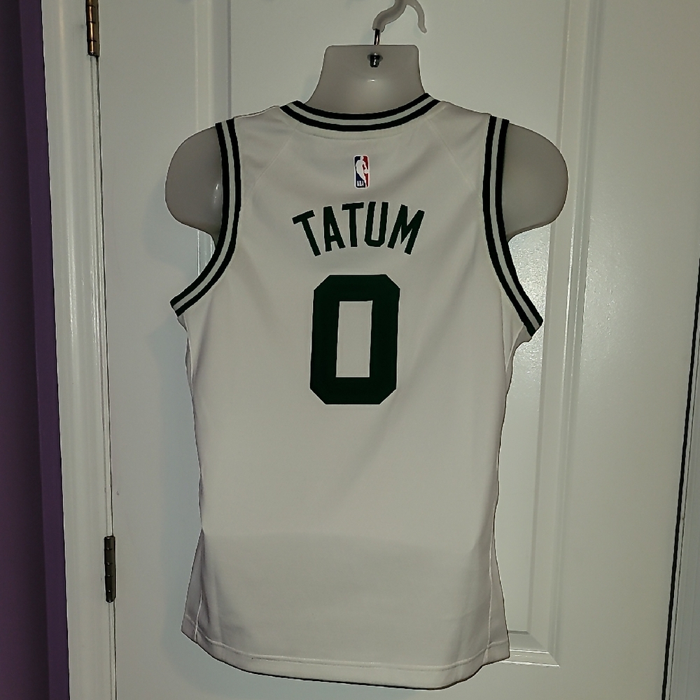 Nike Celtics White and Green Jayson Tatum Basketball Jersey Sz: L Youth 14-16 - Picture 5 of 6